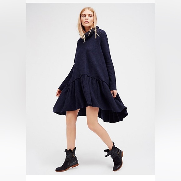 Rare free people twirl sweater tunic - Picture 2 of 10